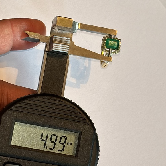 14k Gold Natural Deposit & Emerald Ring ✨FIRM✨ - Picture 15 of 16